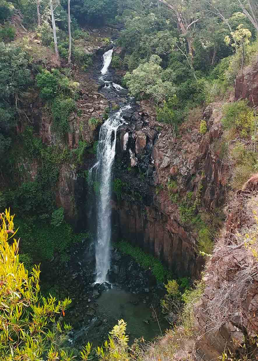 Queen Mary Fall_Warwick Tours